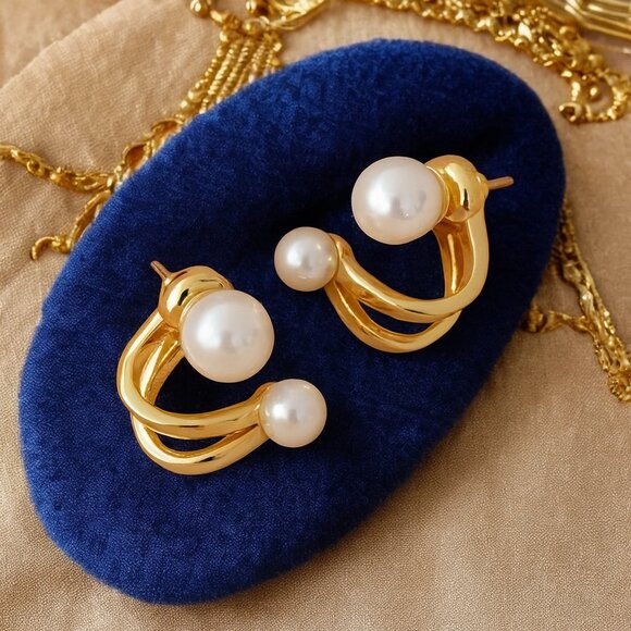 🆕️ 2-in-1 Dainty Gold Faux Pearl Earrings | Versatile Stud & Hugger Style 🌟 - Picture 3 of 12